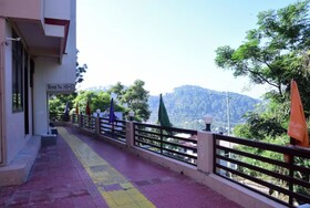 Hotel Hill View Homes  By Goroomgo