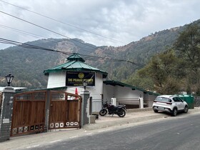 Hotel Pranav Resort Nainital