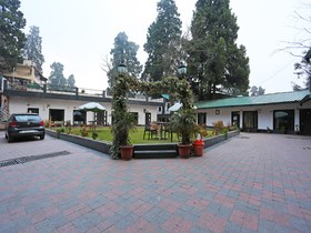 Hotel Relax Inn by OYO Rooms