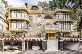 Lake Side Inn