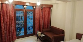 Oak Shade Hotel