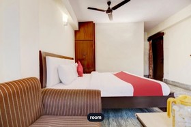 Oak Shade Hotel