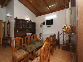 OYO 22268 The Janvi Cottage