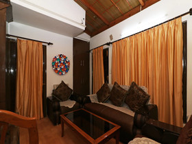 OYO 22268 The Janvi Cottage