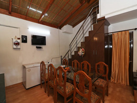 OYO 22268 The Janvi Cottage
