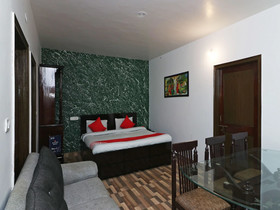OYO 22268 The Janvi Cottage