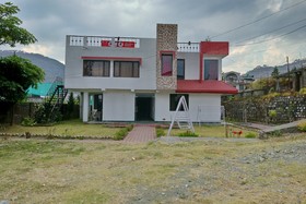 OYO 24795 Hills Ascot