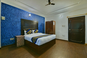 OYO 24795 Hills Ascot
