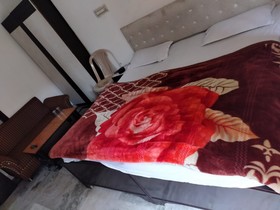 Shah Guest House Nainital by Goroomgo