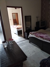 Shah Guest House Nainital by Goroomgo