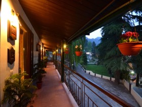 Shervani Hilltop