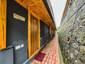Stoneshed Resort & Hotel