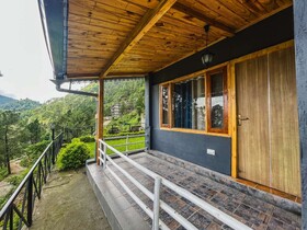 Stoneshed Resort & Hotel