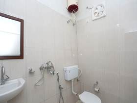Sumanglam Homestay by OYO Rooms