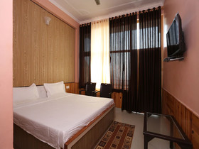 Sumanglam Homestay by OYO Rooms