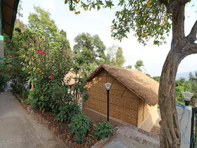 The Gharonda Hut by OYO Rooms