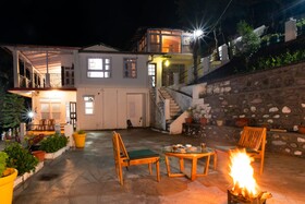 The Manora