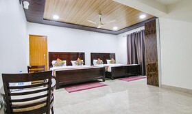 Wildflower Inn By Fabhotel