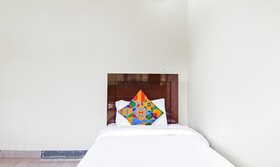 Wildflower Inn By Fabhotel