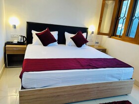 Seven Cozy Stay