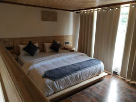7 Hills Hotel & Resort