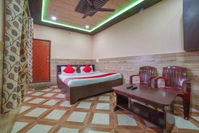48736 Hotel Border Way And Restaurant by OYO Rooms