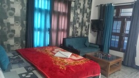 Hotel Monal