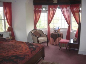 Taradale Cottage