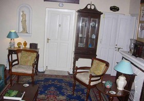 Taradale Cottage