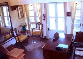 Taradale Cottage