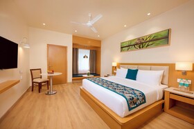 Abn Sarovar Portico Jim Corbett
