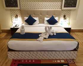 Clarissa Resort Corbett