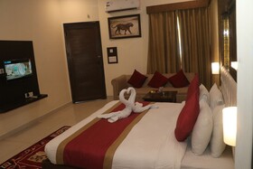 Clarissa Resort Corbett
