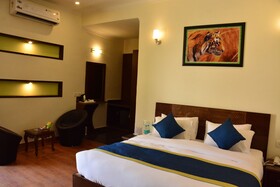 Clarissa Resort Corbett
