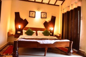 Clarissa Resort Corbett