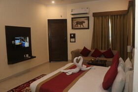 Clarissa Resort Corbett