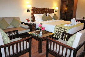 Alaya Resorts & Spa Corbett