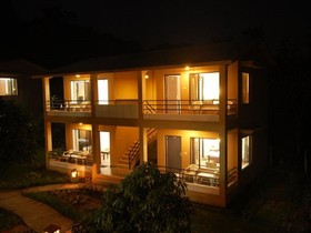 Corbett Aroma Park By Royal Collection