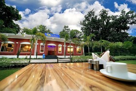 FabHotel Corbett Green View Garden & Stay