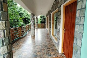 FabHotel Corbett Green View Garden & Stay