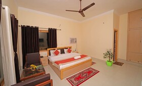 FabHotel Corbett Green View Garden & Stay