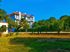 Jungle Corbett Castle