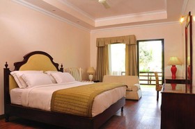 Le ROI Corbett Resort
