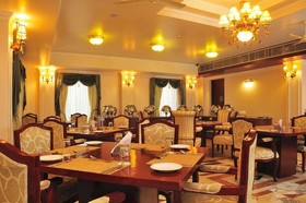 Le ROI Corbett Resort