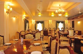 Le ROI Corbett Resort