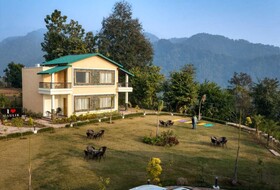 Maulik Retreat