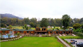 Pumpkin Hotels Corbett Tusk N Wood