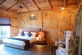 Pumpkin Hotels Corbett Tusk N Wood