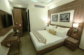 Safari Park Resort