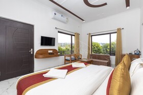 Seven Corbett Resort